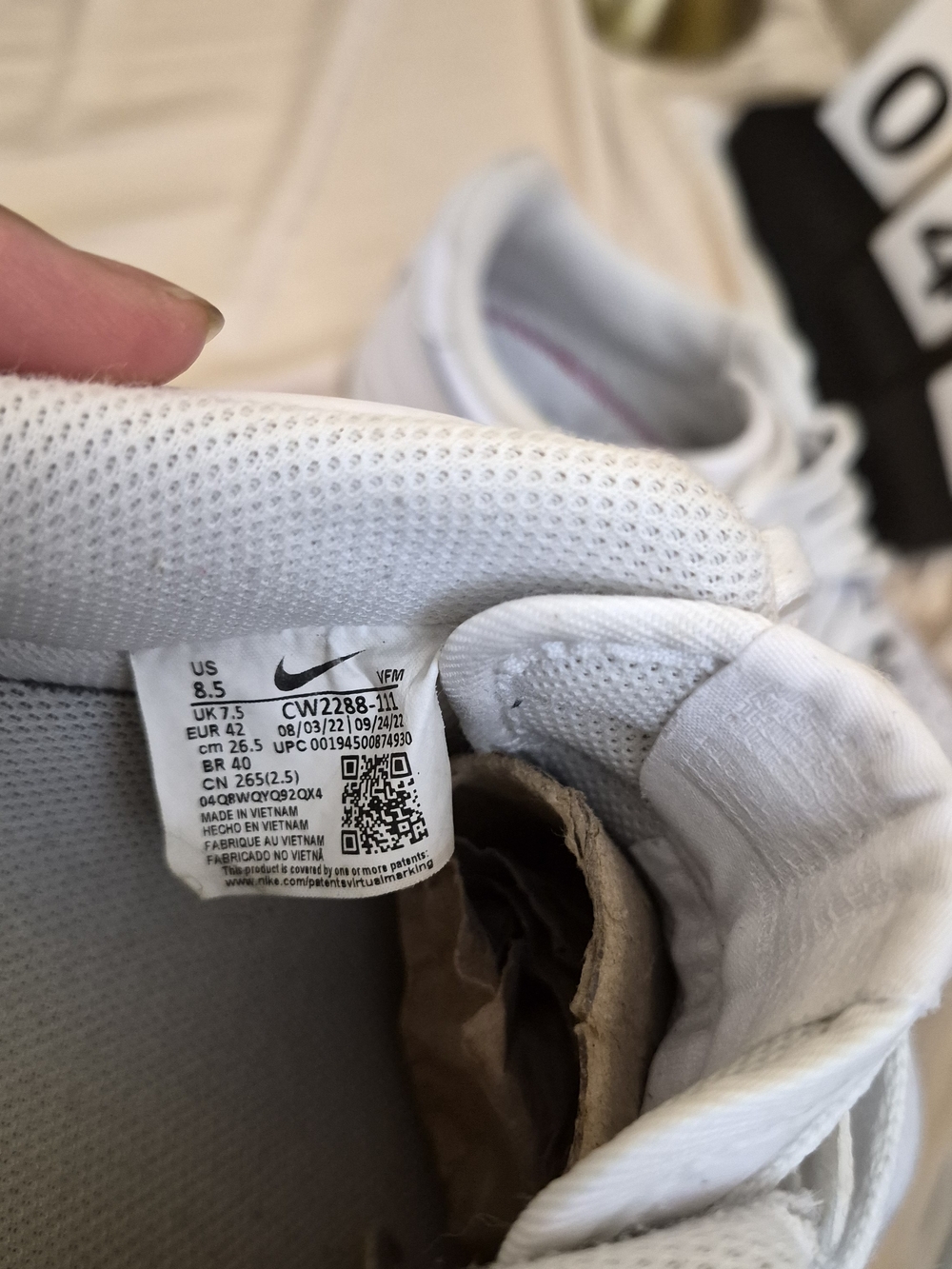 Nike All-White Low Top Sneakers - Picture 6 of 10